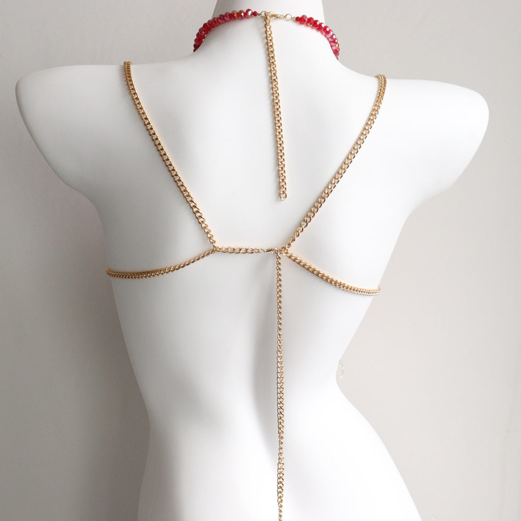 Soutien-gorge perlé rouge fait main, chaîne de corps, idéal pour les sirènes, les créatures marines, le burlesque et les festivals rave.