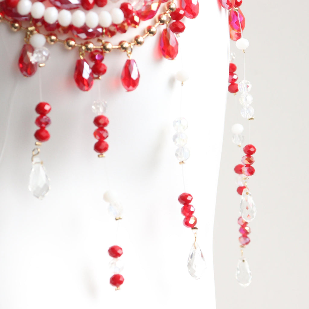 Soutien-gorge perlé rouge fait main, chaîne de corps, idéal pour les sirènes, les créatures marines, le burlesque et les festivals rave.