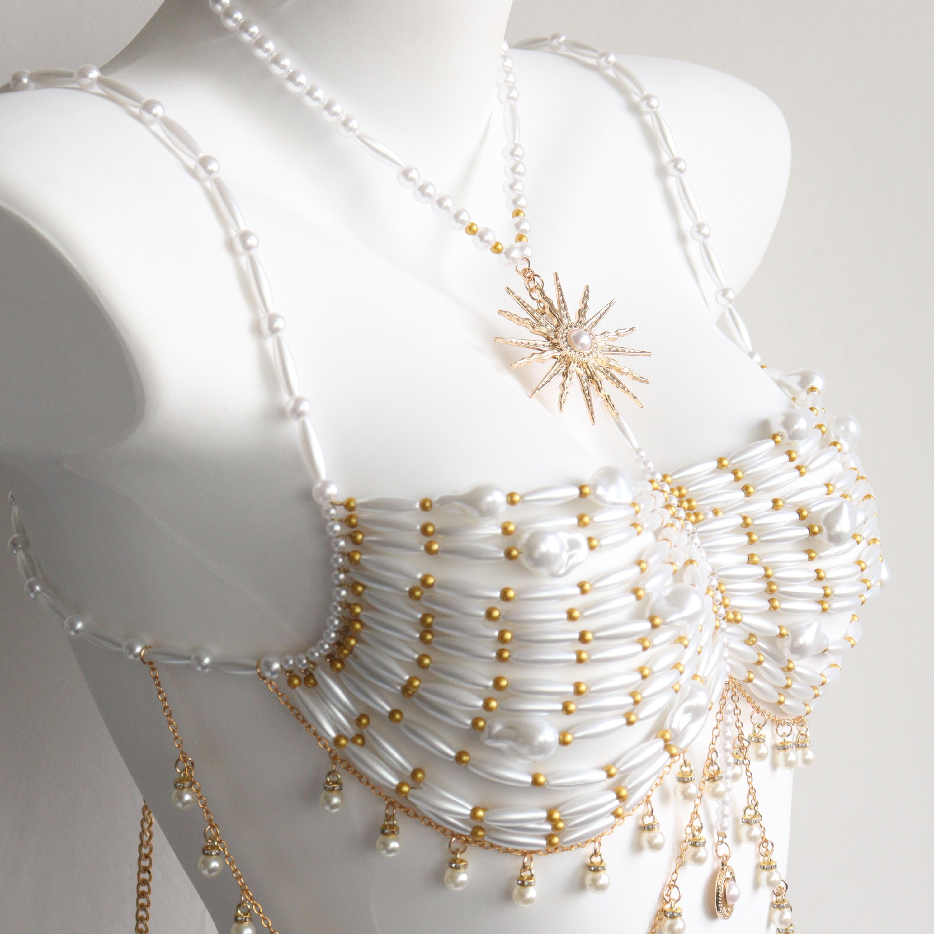 Sujetador de cuentas doradas hecho a mano, cadena para el cuerpo, ideal para sirenas, burlesque y festivales rave